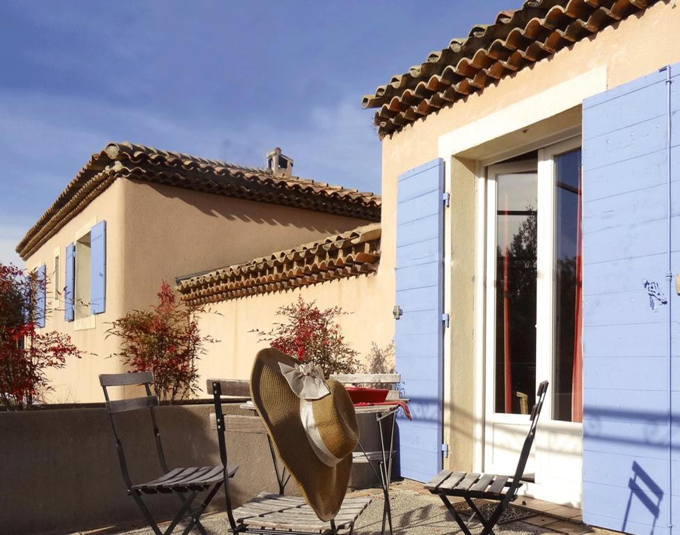 Le Mas De Pie Caud Bed & Breakfast Rognes Bagian luar foto